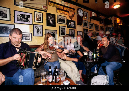 Irland, Galway, Tig Coili Pub Stockfoto