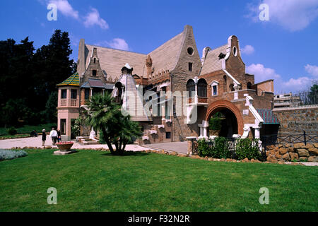 Italien, Rom, Villa Torlonia, Casa delle Civette Stockfoto