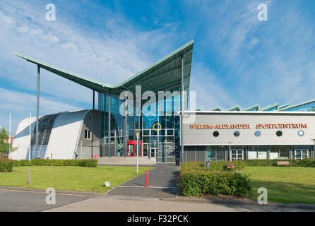 GRONINGEN, Niederlande - 22. August 2015: Willem-Alexander Sport Center außen von der Universität Groningen. Stockfoto