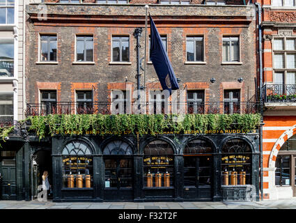 Berry Bros und Rudd, Wein Händler, St. James's Street, London, England Stockfoto