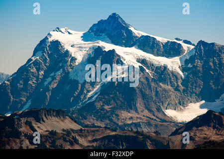 Mount Shuksan aus The Skyline Divide Trail in den Nord-Kaskaden, Washington, USA. Stockfoto