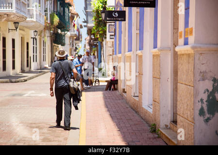 CARTAGENA - 13. SEPTEMBER: Die schönen traditionellen Straßen am 13. September 2015 in Cartagena, Kolumbien. Cartagena ist t Stockfoto