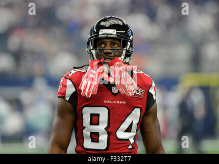 27. September 2015: Atlanta Falcons Wide Receiver Roddy White #84 während der NFL Football-Spiel zwischen den Atlanta Falcons und die Dallas Cowboys im AT&T Stadium in Arlington, TX Atlanta besiegte Dallas 39-28 Albert Pena/CSM Stockfoto