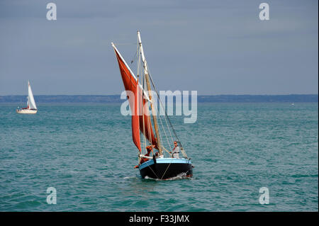 Alten Segelregatta, Binic Hafen in der Nähe von Saint-Brieuc, Côtes-d ' Armor, Bretagne, Bretagne, Frankreich Stockfoto