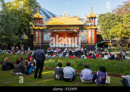 Kopenhagen. Dänemark - 17. August 2015 - Pantomime Theater im Tivoli-Garten. Stockfoto