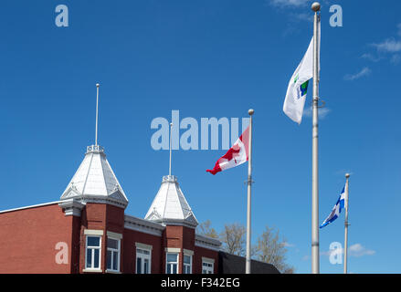 Quebec, Trois Rivieres, traditionelle Häuser in De Kasernen Straße Stockfoto