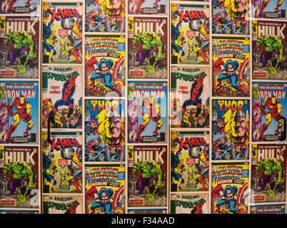 Anzeige erstellt von Titelseiten der Marvel Comics mit Superhelden von Marvel Comic Wallpaper. Stockfoto