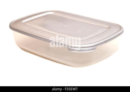 Kunststoffbehälter für Lebensmittel, isoliert auf weiss Stockfoto