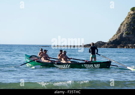 Surf Life Saving Team, Titahi Bay, Porirua, Wellington, Nordinsel, Neuseeland Stockfoto