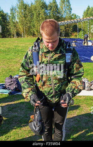 Fallschirmspringer - 2014. Vor dem Start. Stockfoto