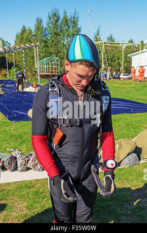 Fallschirmspringer - 2014. Vor dem Start. Stockfoto