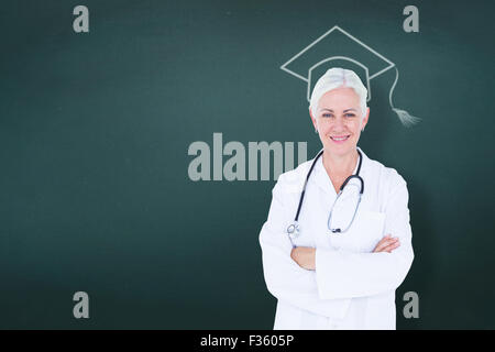 Zusammengesetztes Bild des lächelnden Arzt mit Stethoskop Stockfoto