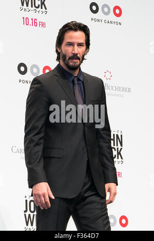 Tokio, Japan. 30. September 2015. Kanadischer Schauspieler Keanu Reeves besucht die japanische Erstaufführung des Films John Wick am 30. September 2015, Tokio, Japan. Der Film wird am 16. Oktober in den japanischen Kinos freigegeben. Bildnachweis: Rodrigo Reyes Marin/AFLO/Alamy Live-Nachrichten Stockfoto