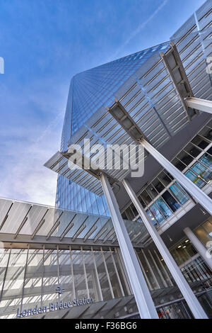 Die Scherbe, genannt der Shard of Glass, Shard London Bridge und London Bridge Tower, früher ist eine 72-geschossiges Hochhaus Stockfoto