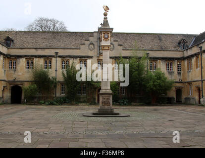 Pelican Sonnenuhr Oxford University Corpus Christi College Stockfoto