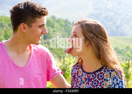 Streit zwischen Jugendlichen Stockfoto