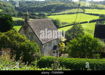 Slad ist ein Dorf in den Cotswolds, in der Nähe Painswick und Stroud Gloucestershire, Großbritannien. Die Heimat von Fomerly Autor Laurie Lee, Apfelwein mit Rosie schrieb. Stockfoto