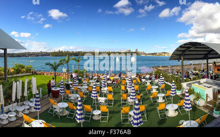 Cockatoo Island Bar, Sydney Australien Stockfoto