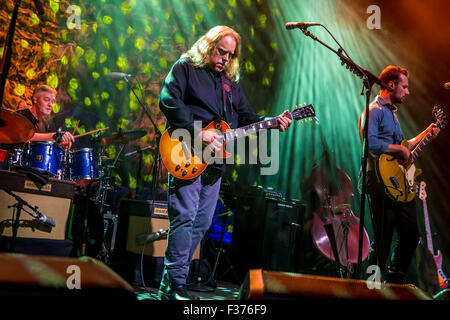 Detroit, Michigan, USA. 29. Sep, 2015. WARREN HAYNES Durchführung auf der Asche & Staub-Tour in The Fillmore in Detroit, MI am 29. September 2015 Credit: Marc Nader/ZUMA Draht/Alamy Live News Stockfoto