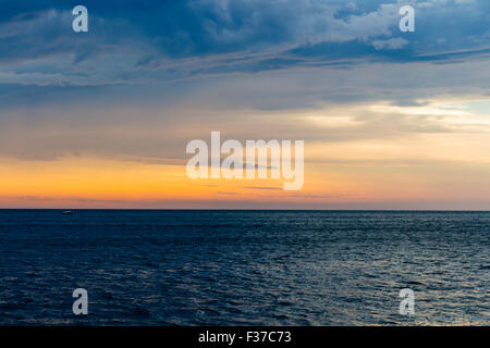 Sonnenuntergang über der Adria Stockfoto