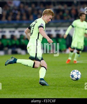 Mönchengladbach, Deutschland. 30. Sep, 2015. Kevin de Bruyne (Manchester City) läuft mit dem Ball in der UEFA Champions League zwischen Borussia Moenchengladbach und Manchester City, Borussiapark in Mönchengladbach am 30. September 2015. Bildnachweis: Dpa picture Alliance/Alamy Live News Stockfoto