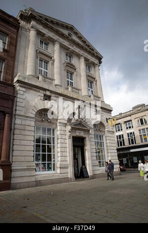 Waterstones Buchladen in Southport Stockfoto