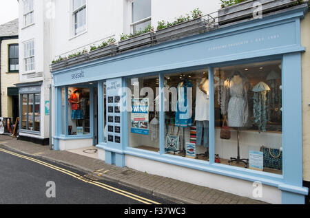 Seasalt Bekleidungsgeschäft Padstow Cornwall UK. Stockfoto