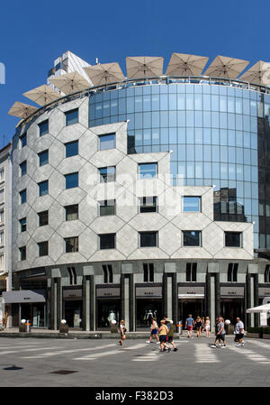 Haas-Haus am Stephansplatz erbaut 1889 von Hans Hollein, Wien, Österreich Stockfoto