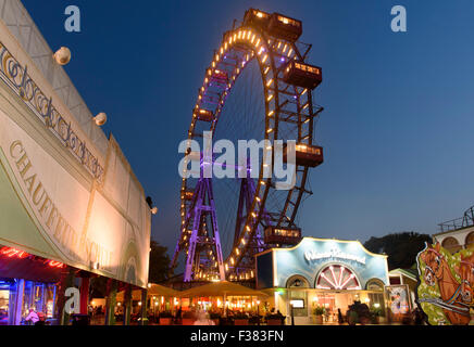 Riesenrad im Vergnügungspark Prater, Wien, Österreich Stockfoto