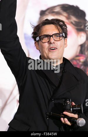 Tokio, Japan. 1. Oktober 2015. Regisseur Joe Wright besucht die japanische Premiere für den Film Pan in Roppongi Hills Arena am 1. Oktober 2015, Tokio, Japan. Der Film trifft japanische Theater am 31. Oktober. Credit: Rodrigo Reyes Marin/AFLO/Alamy Live News Stockfoto