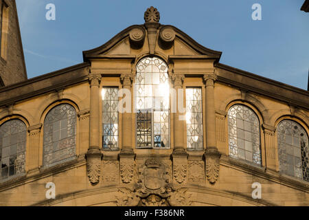 Die Hertford Brücke, im Volksmund bekannt als die Seufzerbrücke, New College Lane, Oxford, Oxfordshire, Vereinigtes Königreich. Stockfoto