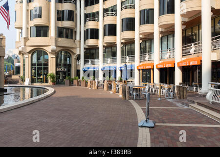 Restaurants und Bars an der Strandpromenade von Georgetown in Washington, D.C. Stockfoto