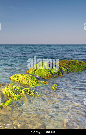 Schöne bulgarische Erholungsorte Landschaften in den glänzenden Sommertag Stockfoto