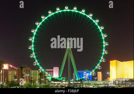 Eine Nachtansicht der High Roller Riesenrad in Las Vegas, Nevada. Stockfoto