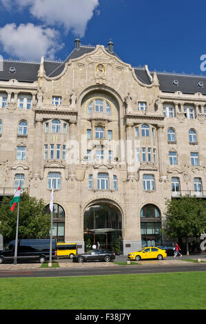 Die vier Saison Hotelgebäude ehemals Gresham Palace in Budapest, Ungarn. Stockfoto