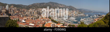 Blick auf Hafen von Herkules, im Stadtteil La Condamine, Fürstentum Monaco. Stockfoto