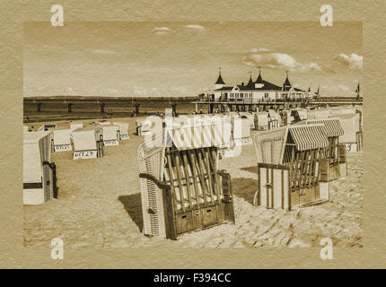 Der Ahlbecker Seebrücke ist ein Pier an der Ostsee, Insel Usedom, Mecklenburg-Western Pomerania, Deutschland, Europa Stockfoto