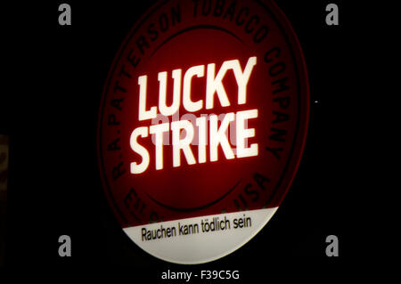 Markenname: "Lucky Strike", Berlin. Stockfoto