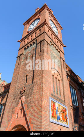 Der Chapel Royal Kirche Clock Tower in Brighton, East Sussex, England, UK. Stockfoto