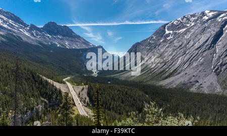 Blick vom Aussichtspunkt am Big Bend, Banff Nationalpark, Kanadische Rockies, Alberta, Kanada Stockfoto