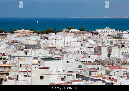 Cadiz, Spanien, Blick vom Torre Tavira an einem sonnigen Tag Stockfoto