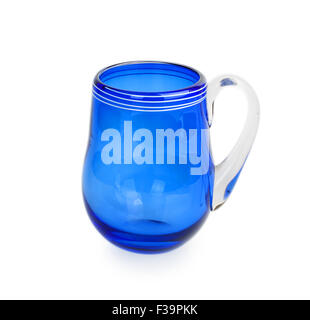 leere blaue Glas isoliert auf weißem Hintergrund Stockfoto