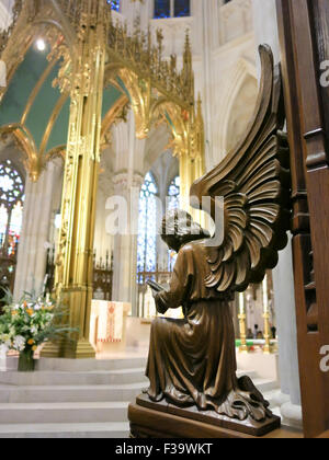 Interieur, Kathedrale St. Patrick, Fifth Avenue, New York City Stockfoto