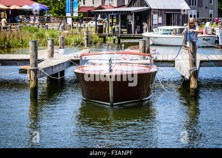 Königliche Rover, 1961 Shepherd Runabout, Chesapeake Bay Maritime Museum, St. Michaels, Maryland Stockfoto