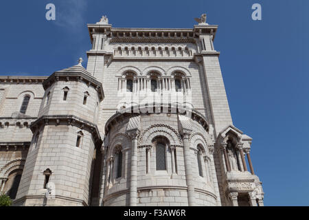 Kathedrale unserer lieben Frau der Unbefleckten Empfängnis (Seitenansicht), Fürstentum Monaco-Ville. Stockfoto