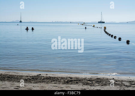 Den Strand und das Mar Menor in Los Alcazares, Murcia, Spanien Stockfoto