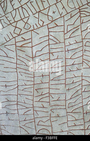 Rök runenstein Ög 136. ist eine der bekanntesten runestones, (Längste bekannte runic Inschrift in Stein). Östergötland, Schweden. Stockfoto