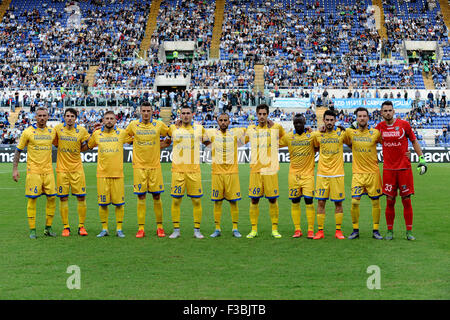 Rom, Italien. 4. Oktober 2015. Serie A Fußball. Lazio gegen Frosinone. Die Frosinone Mannschaft vor dem Spiel © Action Plus Sport/Alamy Live News Stockfoto