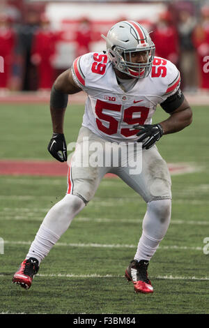 3. Oktober 2015: Ohio State Buckeyes defensive Lineman Tyquan Lewis (59) während der NCAA Football-Spiel zwischen den Ohio State Buckeyes und die Indiana Hoosiers im Memorial Stadium in Bloomington, Indiana. Ohio State Buckeyes gewann 34-27. Christopher Szagola/CSM Stockfoto