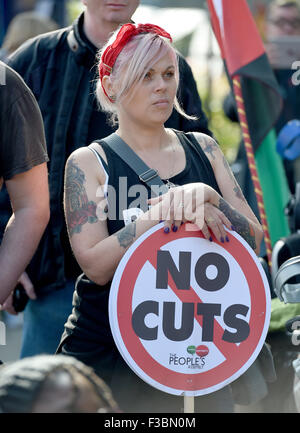 Anti-Sparpolitik marschieren in Manchester, UK Stockfoto